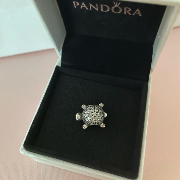 Pavé sea Turtle Charm - Picture 1 of 2